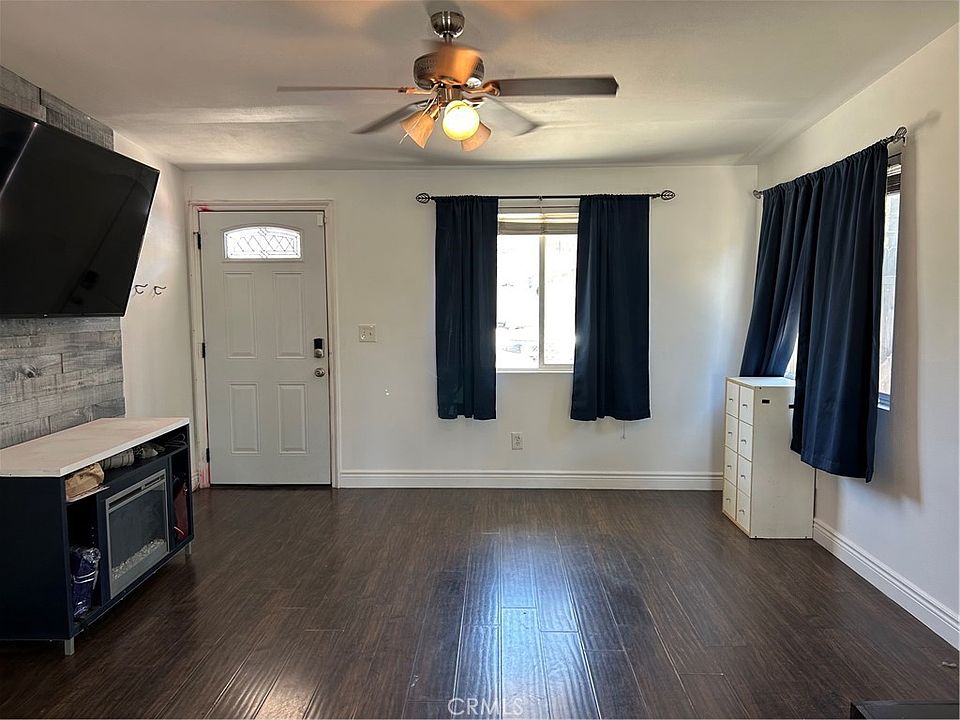 18522 7th St, Bloomington, CA 92316 | MLS #CV26105846 | Zillow
