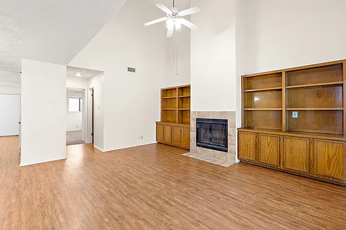 1303 Conway Dr Photo 1