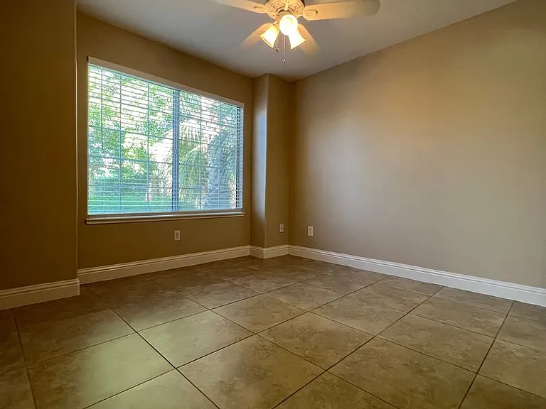 5504 Pine Canyon Dr — Photo 3