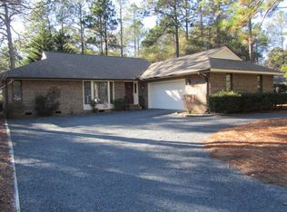 145 Saint Andrews Dr, Pinehurst, NC 28374