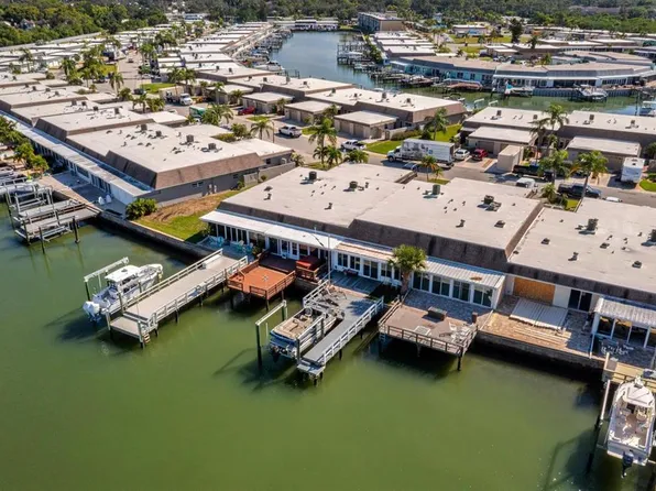 511 Boca Ciega Point Blvd N, Saint Petersburg, FL 33708