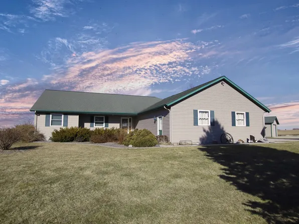 N5771 County Road C, Rosendale, WI 54974