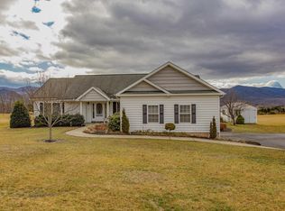 80 Dalewood Dr, Lexington, VA 24450