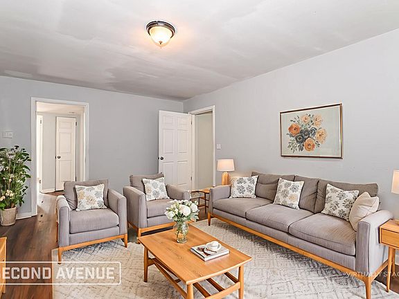 2nd image of 3623 Abby Ln