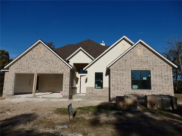 1713 Hidalgo Pass Ct, College Station, TX 77845