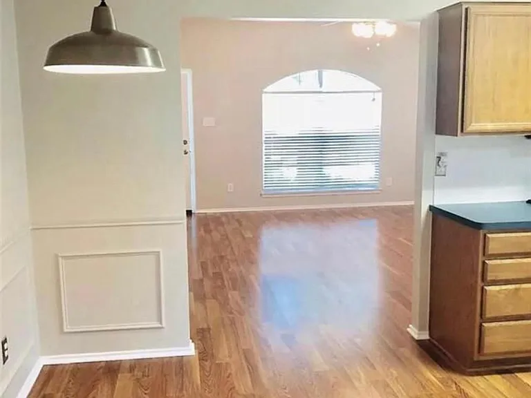 6706 Dusty Ridge Trl — Photo 8