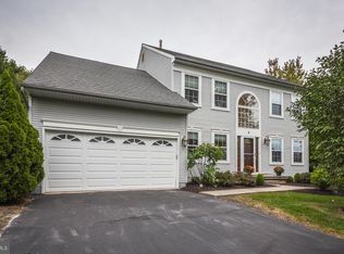 2 Lotus Pl, Newtown, PA