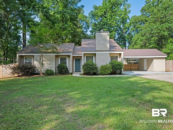 302 Norwood Ct, Bay Minette, AL 36507