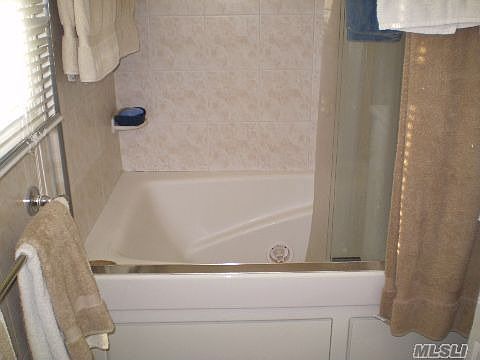 Jacuzzi Bath