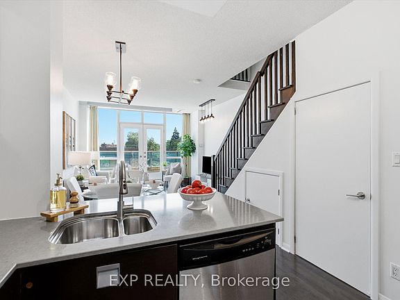 5th image of 3391 Bloor St W #221
