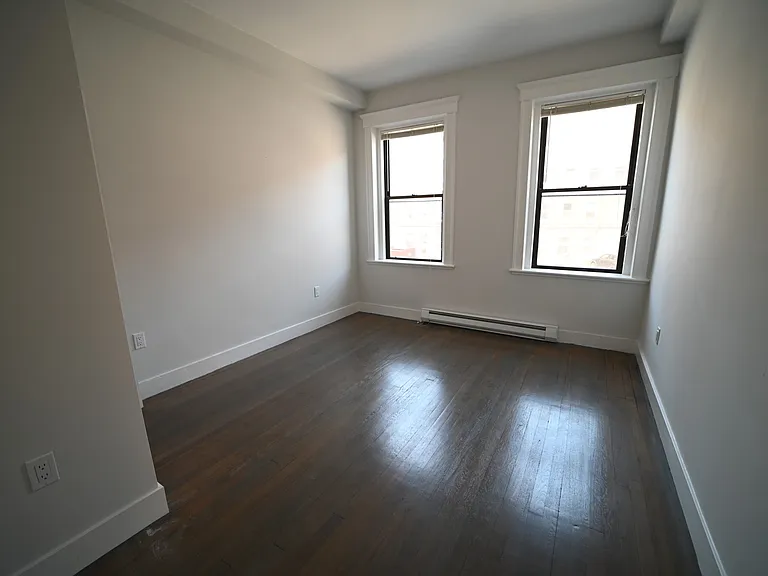 81 Park Dr #3 — Photo 3