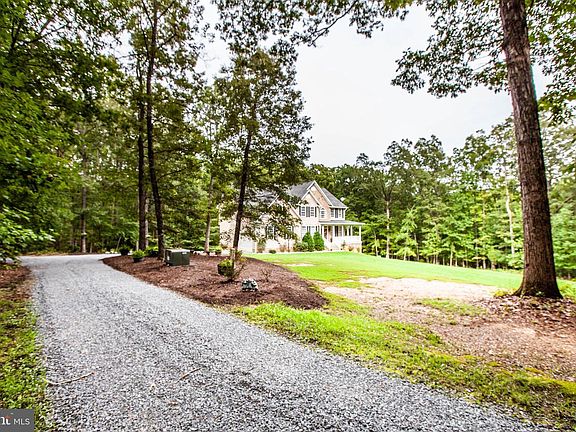 2nd image of 8025 Lundsford Dr