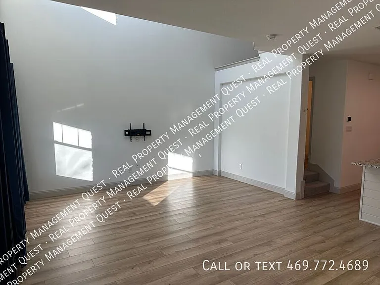 4553 Cypress Thorn Dr — Photo 3