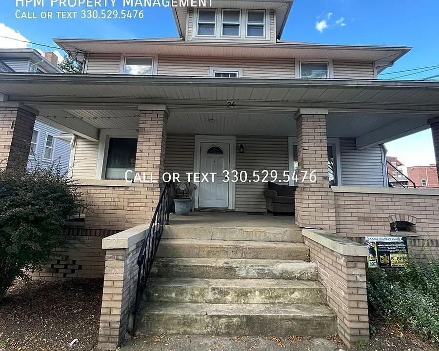 24 Grand Ave #1
