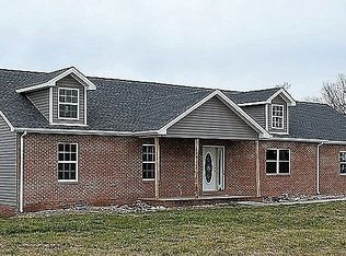 427 Plunk Whitson Rd, Cookeville, TN 38501