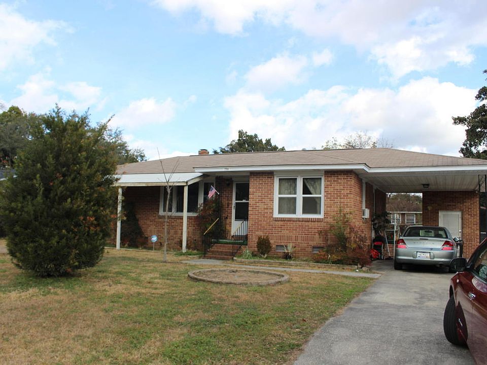 1st image of 2704 Budds Ave