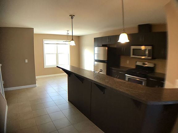5th image of 180 Riverstone Rdg #38