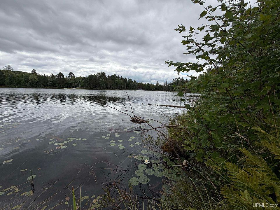 1st image of N Casey Lake Rd