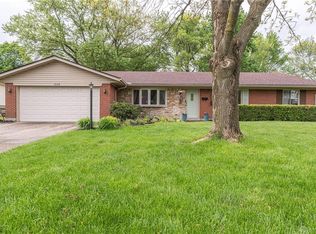 2148 Oak Tree Dr E, Dayton, OH 45440