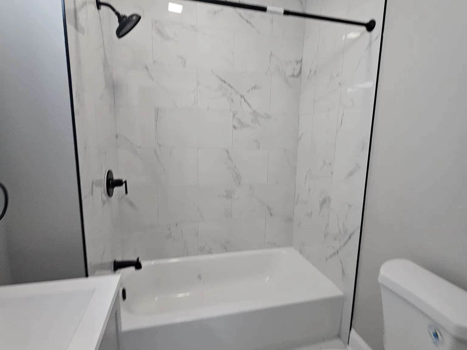 2 bed, $1,800 — Photo 2