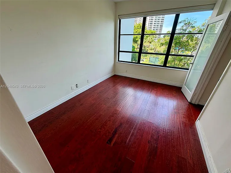 500 Three Islands Blvd #L25 — Photo 22