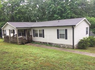 3251 Charleswood Rd, Roanoke, VA 24014