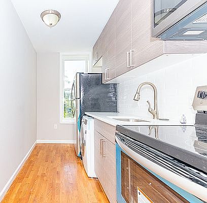 1st image of 243 Rockaway Ave #4H