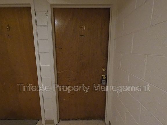 2nd image of 1100 Hays St APT 10