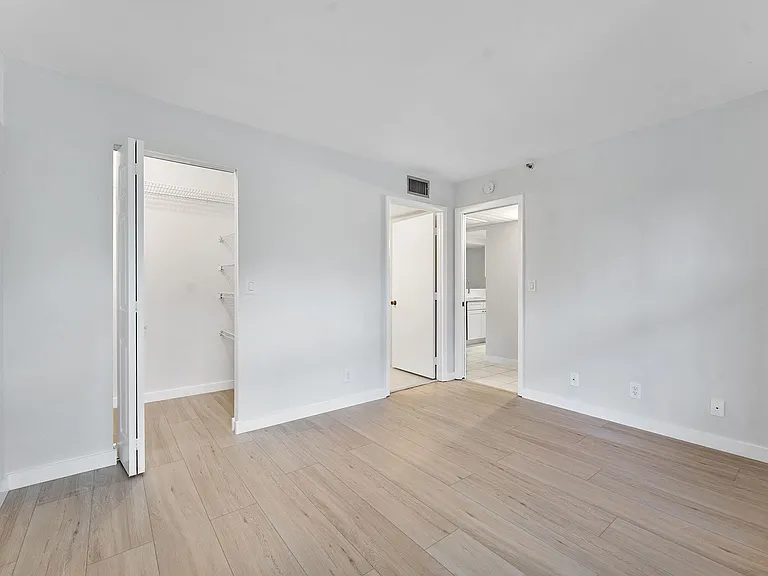 20 Royal Palm Way #2060 — Photo 21