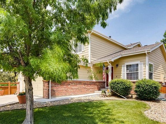 2nd image of 4595 Elizabeth Ln