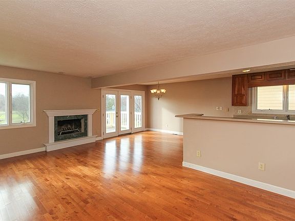 5th image of 5149 Fairway Dr