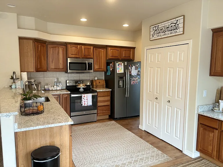 9998 Rose Leaf Ct — Photo 9