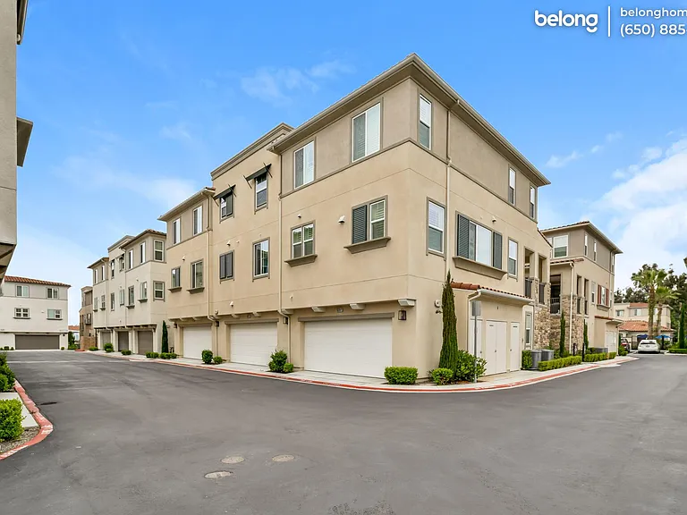 1523 Saint Simon Cir #B — Photo 24