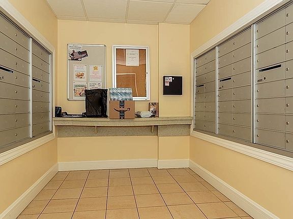 5th image of 38 Village Rd APT 103