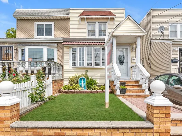 20303 33rd Ave, Bayside, NY 11361