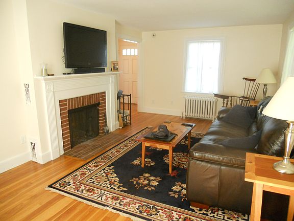 Living room with fireplace