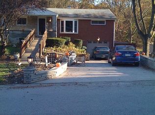 5426 Keenan Dr, Pittsburgh, PA 15236