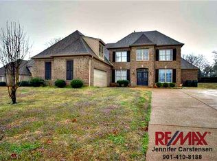 7464 Shadow Run Ln, Arlington, TN 38002