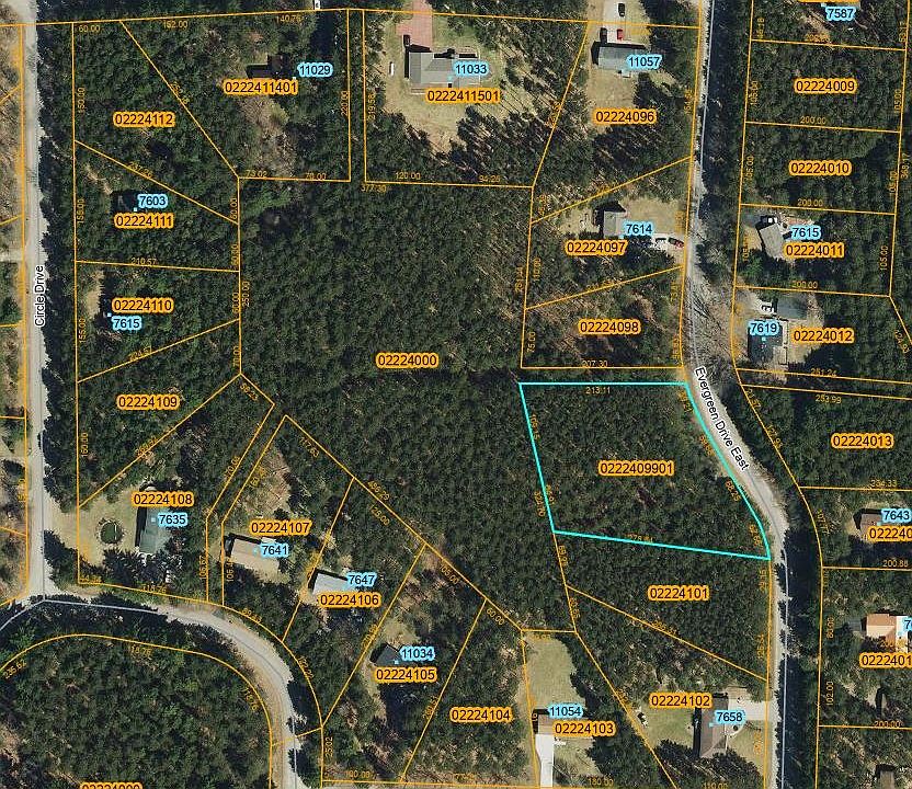 1st image of 222409901 Evergreen Dr E