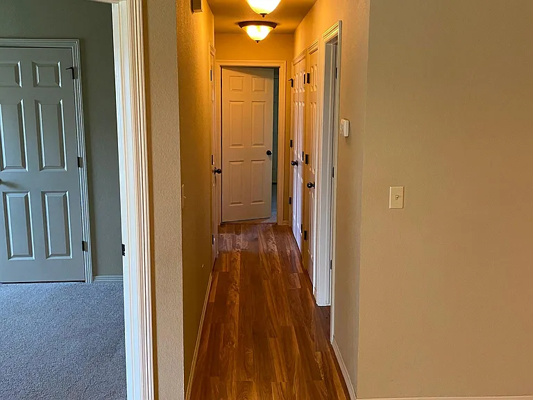 2809 N Seneca Ave #2809 — Photo 6