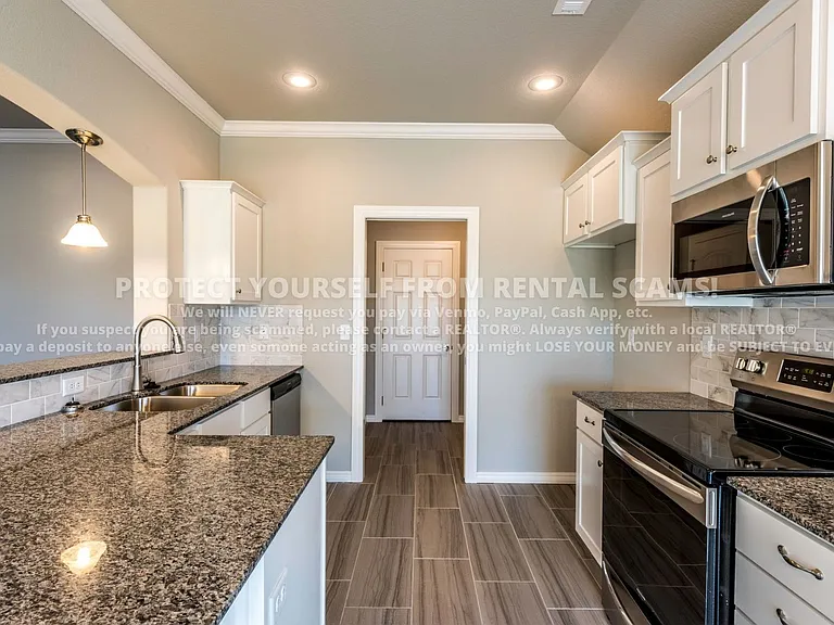 4488 W Wales Dr — Photo 6