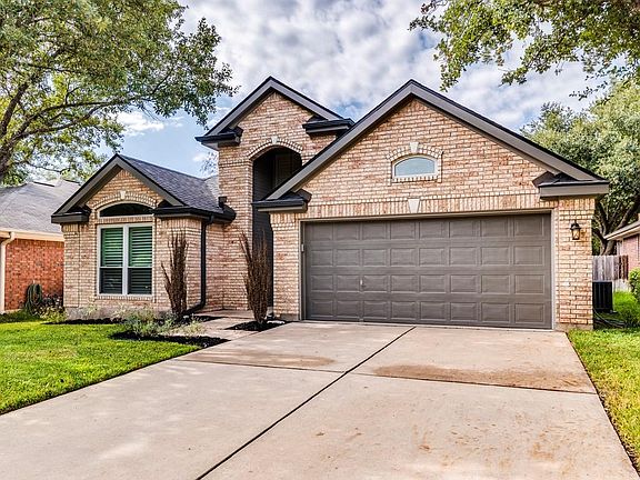 3rd image of 8515 Bobcat Dr