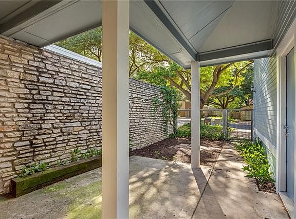 4th image of 6205 Okner Ln Unit A
