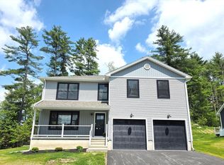 7 High Bluff Rd, Belchertown, MA 01007