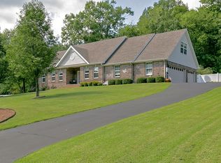 1760 V P Lunn Dr, Spring Hill, TN 37174