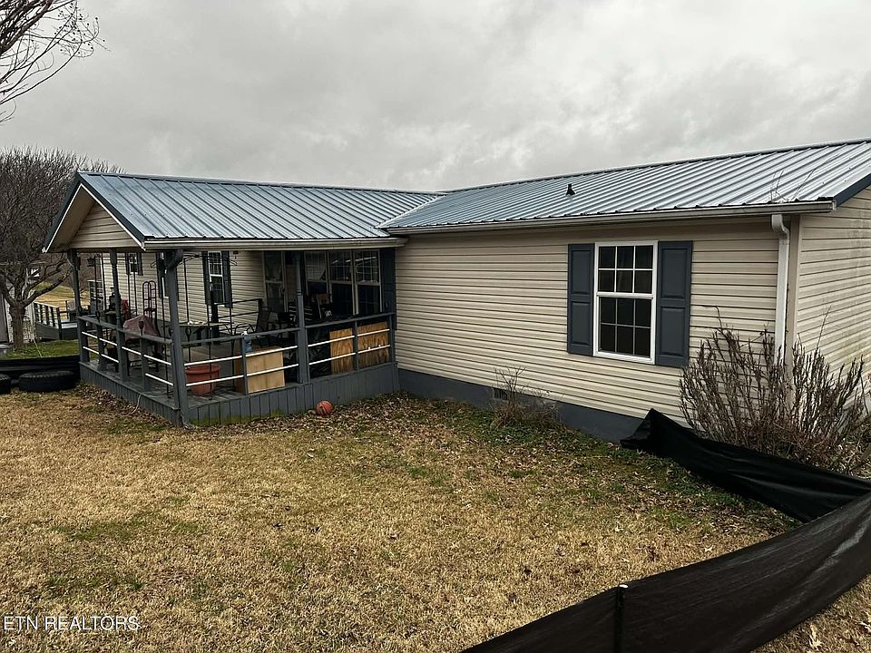 1st image of 111 Fred Russell Ln