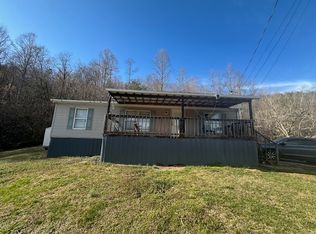 197 Poor Valley Rd, Rogersville, TN 37857