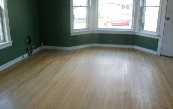 2nd image of 216 N 8th Ave