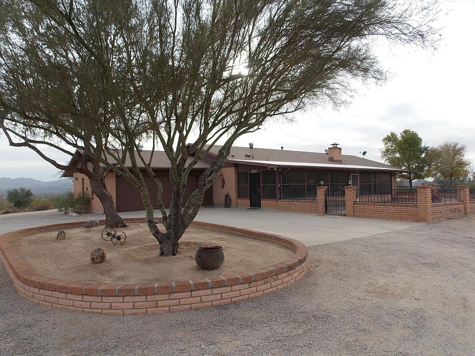 1st image of 9601 N Linda Vista Pl