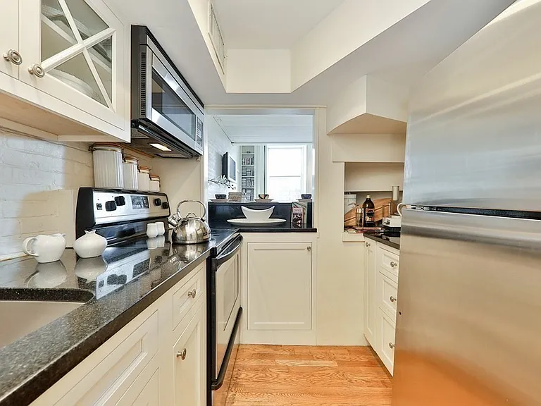 124 Beacon St #6-F-F — Photo 9